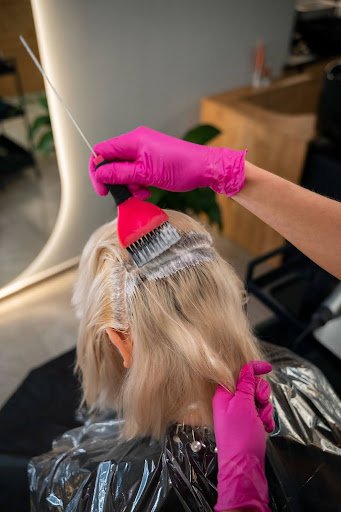 Best Hair Colors for Fall in Winnipeg